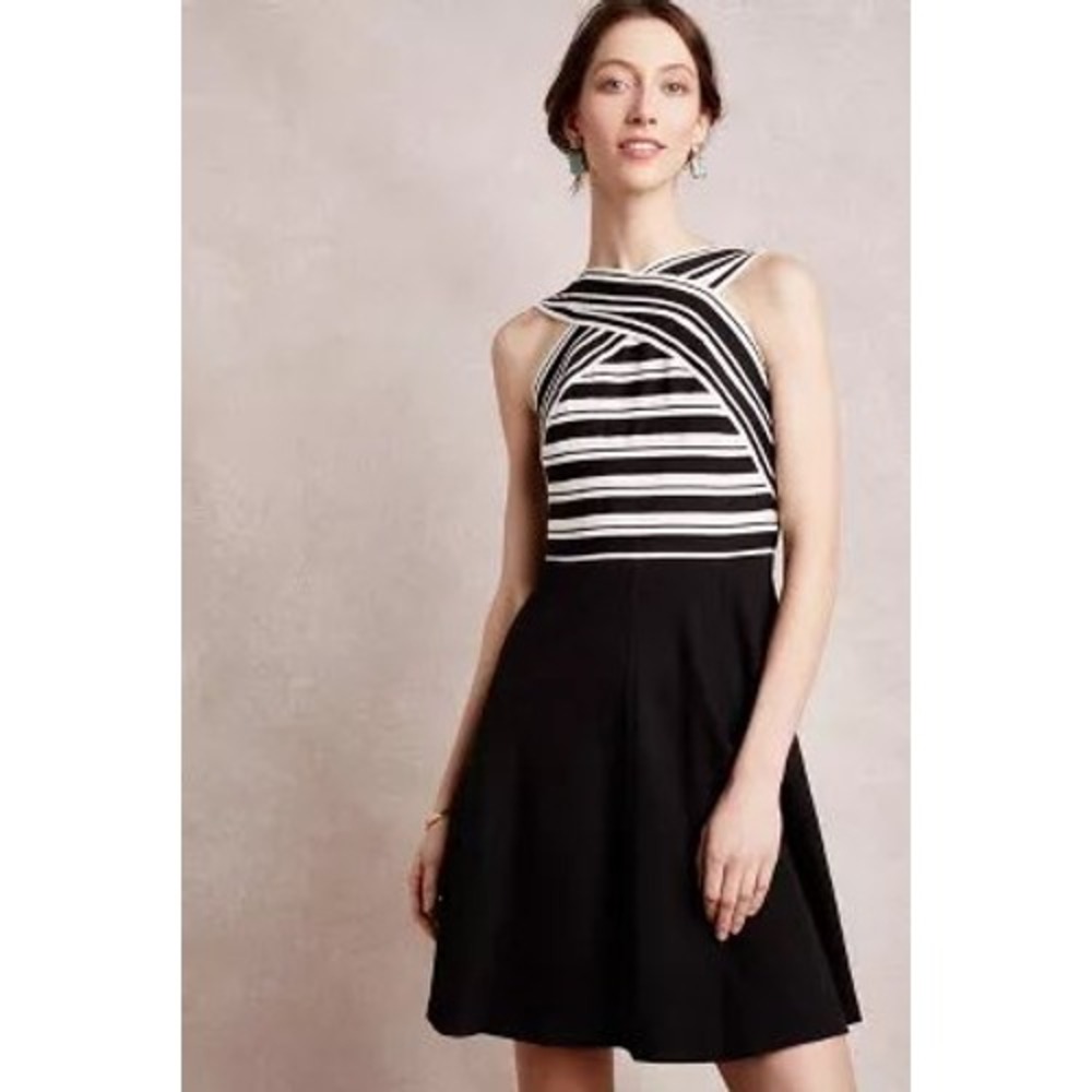 Maeve Anthropologie Fit & Flare Dress Striped Sleeveless Pockets Size‎ 6